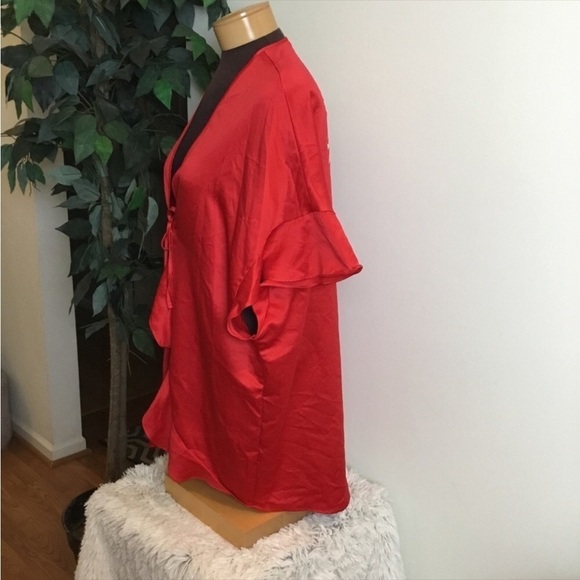 Victoria’s Secret Red OSFM LOVE short sleeve robe/cover up - Picture 4 of 11